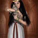 Egyptian Queen With Her Bastet Cat - Hand Painted Oil Painting On Canvas